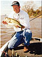 buzzbait fishing for bass