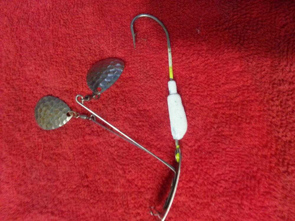 Lure 1.jpg