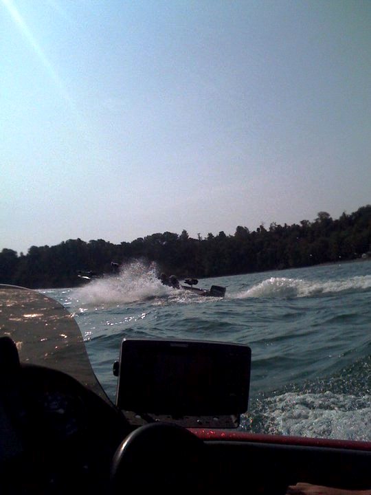74300_606584822388_1210065_n.jpg.fb5e5cd