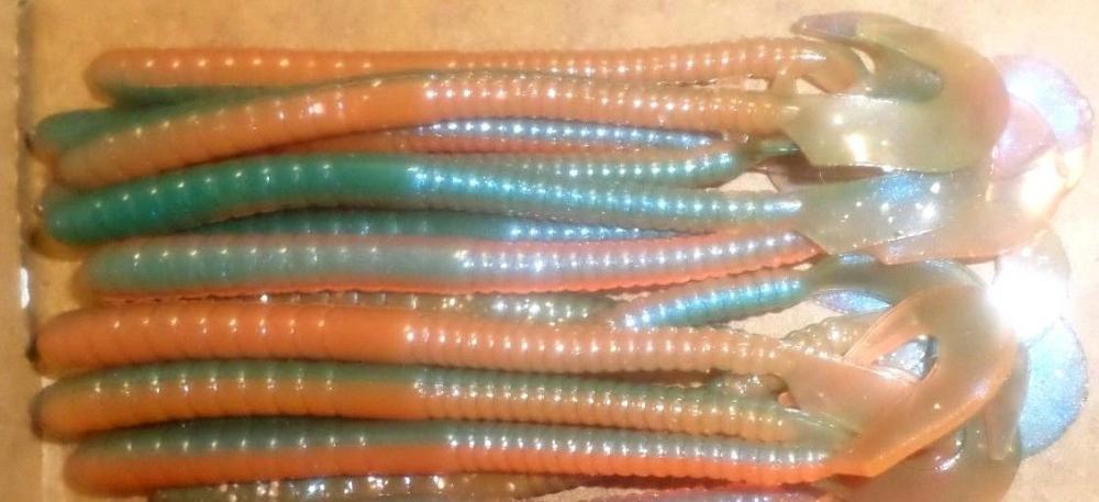 Twister Tail worm.jpg