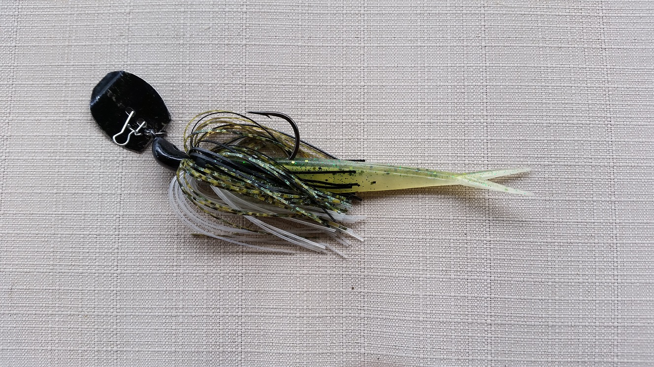 Chatterbait blade color choices. Black vs Silver vs Gold - Fishing Tackle -  Bass Fishing Forums