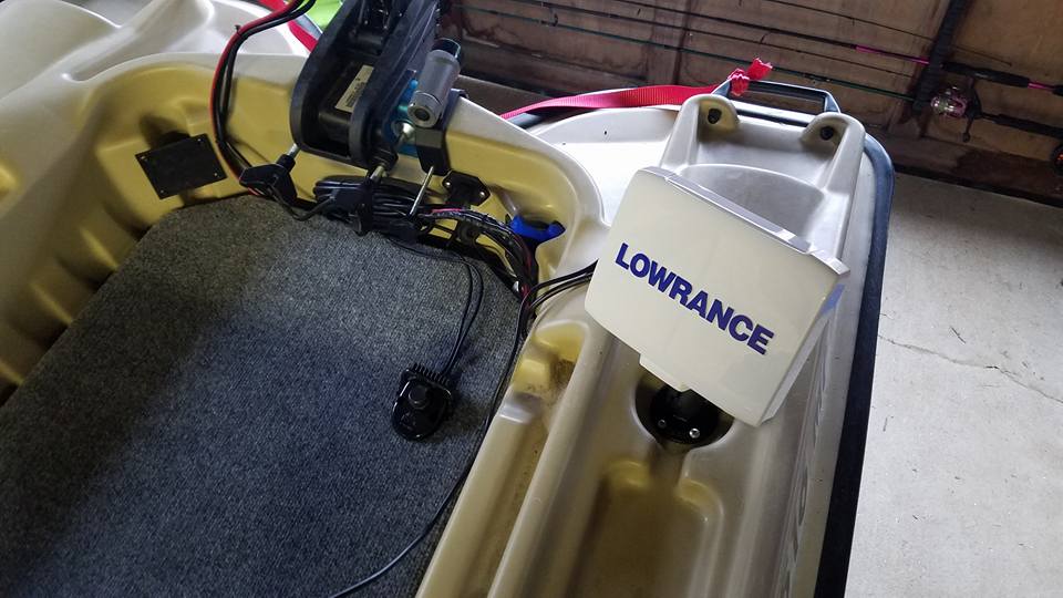 Lowrance1.jpg.92fe3c54e9c104d27ba62c25a9f98071.jpg