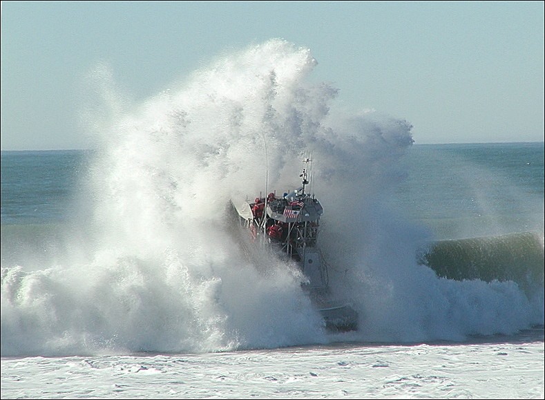 590b20a11ef52_MotorLifeBoat.jpg.e5cb2de2a8eb616f986a97ac162ac5be.jpg