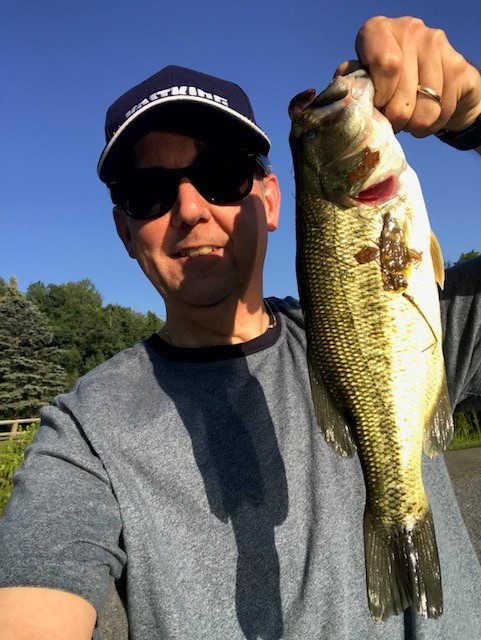 5954f6013b8ea_Bass1.jpg.210b75a6ce73d8e9924a827978c8259b.jpg