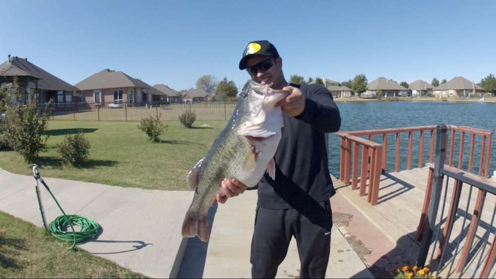 largemouth bass pb.jpg