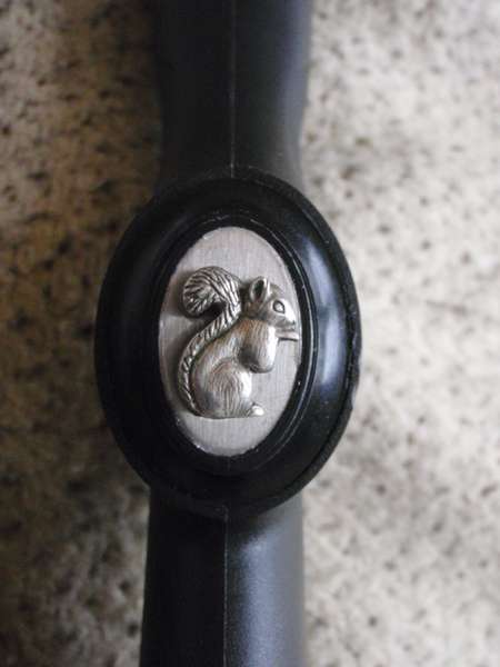 142697028_MiniBoltSquirrelDecoration.jpg.4b69fc626bdda8ac53c3b7e7b6ff3885.jpg