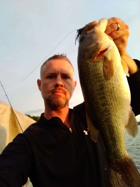7-21-19 S Dock BlkBlu PT BluSaph Zm Chnk.jpg