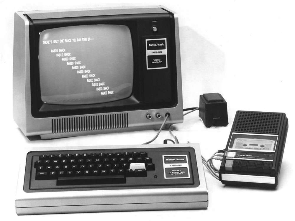 trs80.thumb.jpg.4d5c8fcb78031637e6a38816f3af71f6.jpg