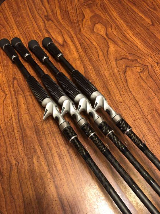 Carbon Fiber Grips 2.jpg