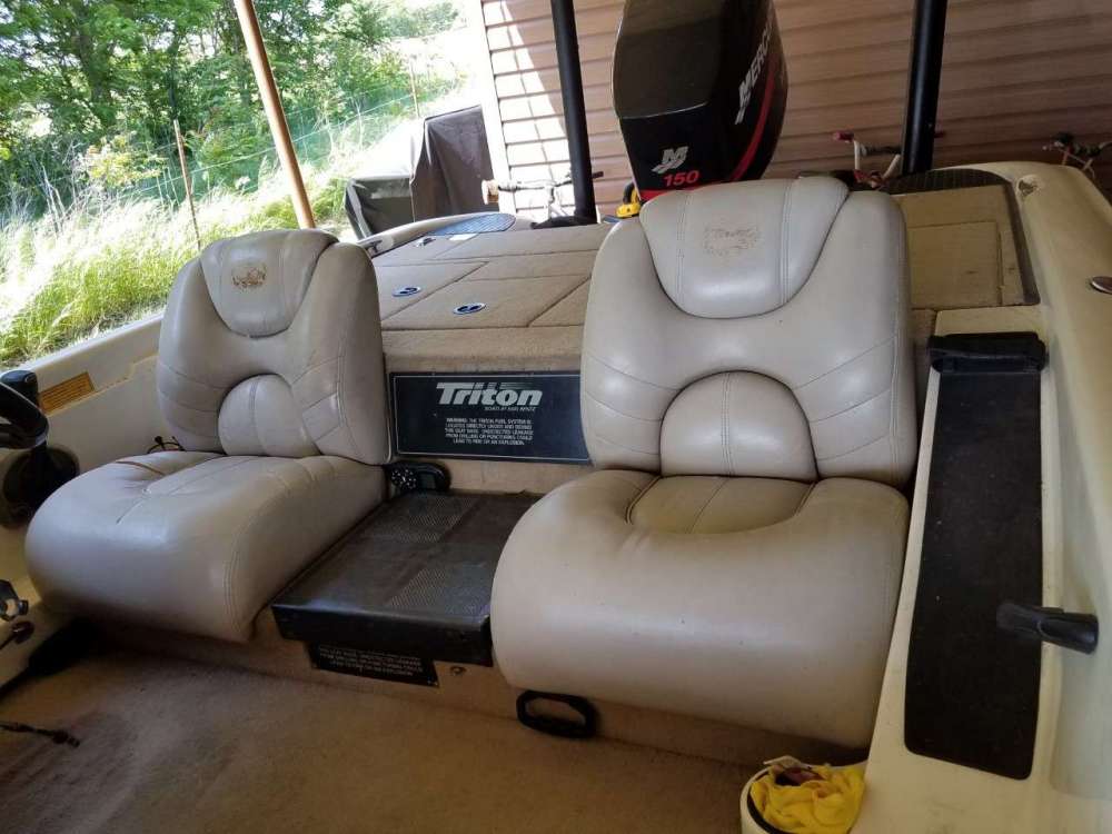 carpet & seats.jpg