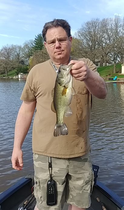 1834061800_islandlake.PNG.48d6667980c8cb3a5f99493937ae5e6c.PNG