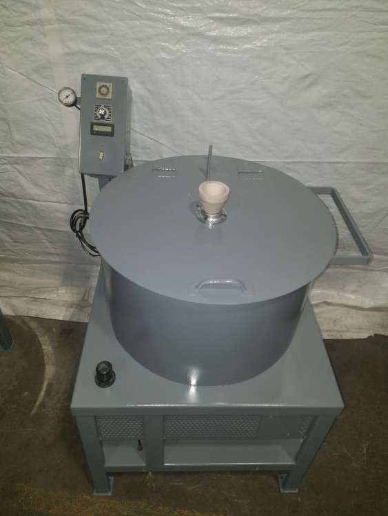 Spincast machine2.jpg