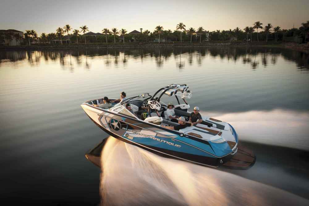 2012-Correct-Craft-Air-Nautique-G23-01.jpg