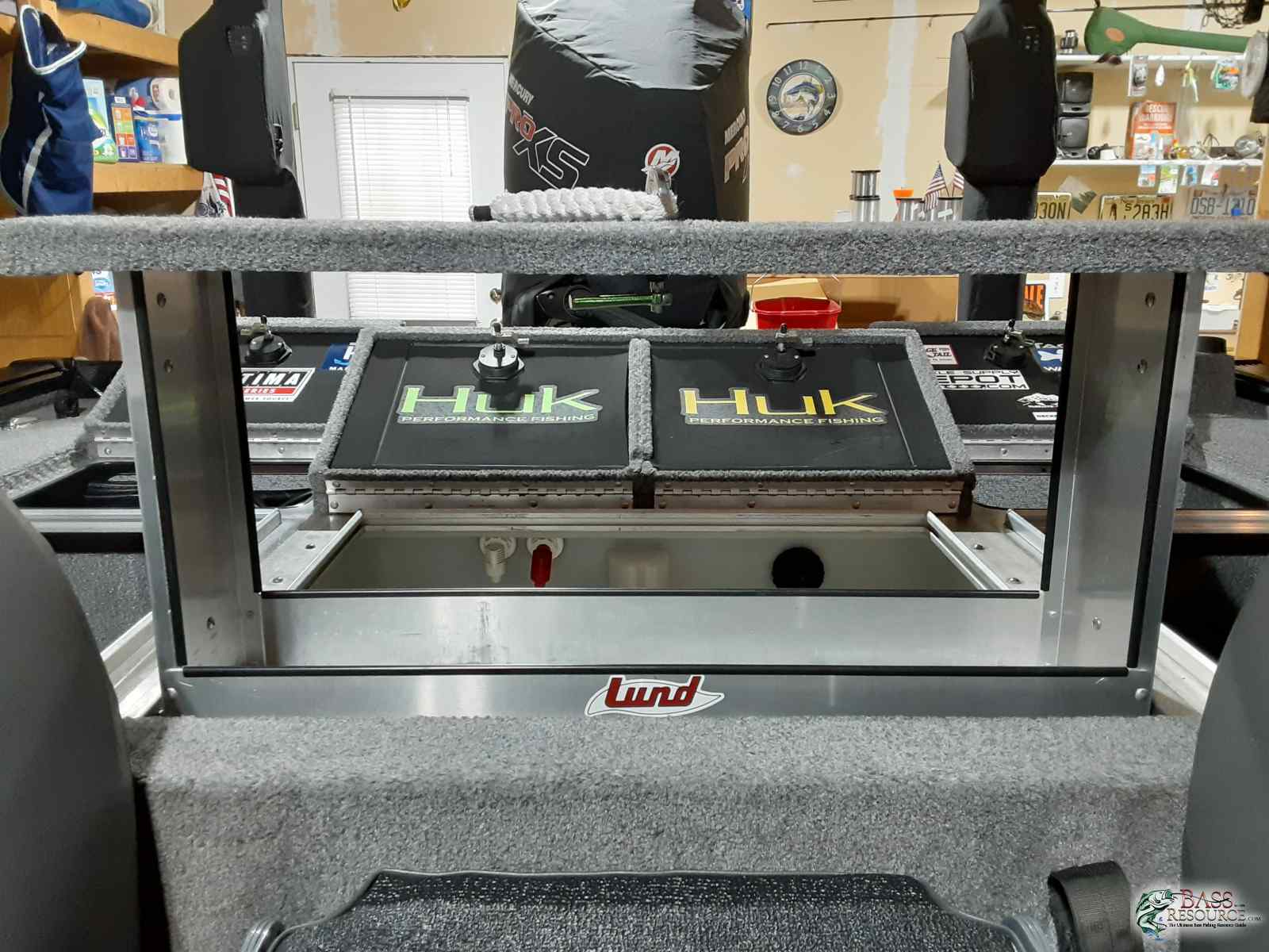 Lund 1875 Pro-V Bass Pop-Up Tackle System