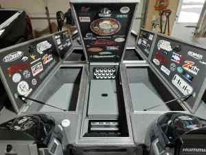 Lund 1875 Pro-V Bass Forward Spaces & Rod Locker