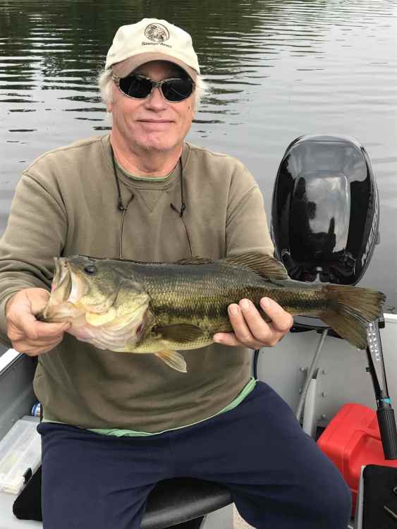 Dad Big Bass 1.JPG