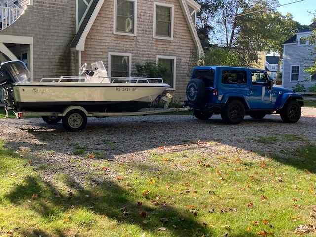 Jeep.jpg.4ccd9583a2cc3ae4aad09408451750e6.jpg