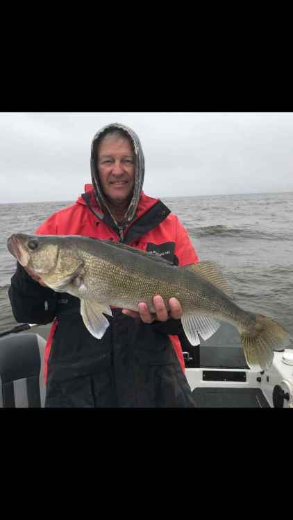 Bill LOTW walleye.jpg
