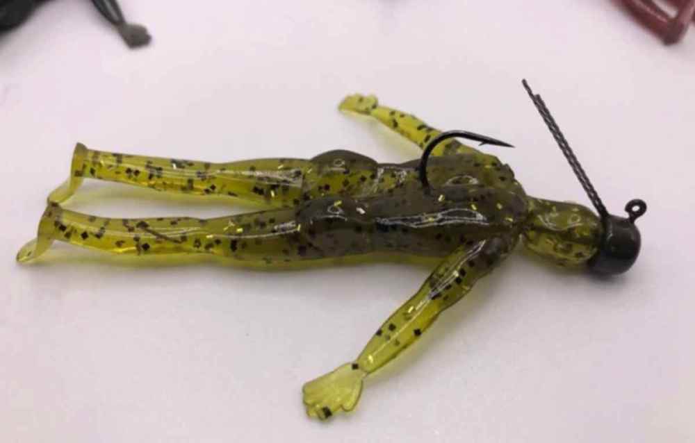 simms-fishing-instagram-bass-fishing-human-person-shape-plastic.thumb.jpg.853c1dc2d2d30a61d5a20b9c19c4772f.jpg