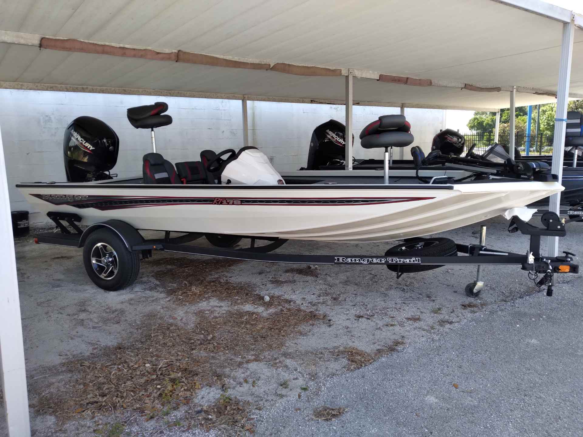 Tracker Boats - Bass Boats, Canoes, Kayaks and more - Bass Fishing Forums