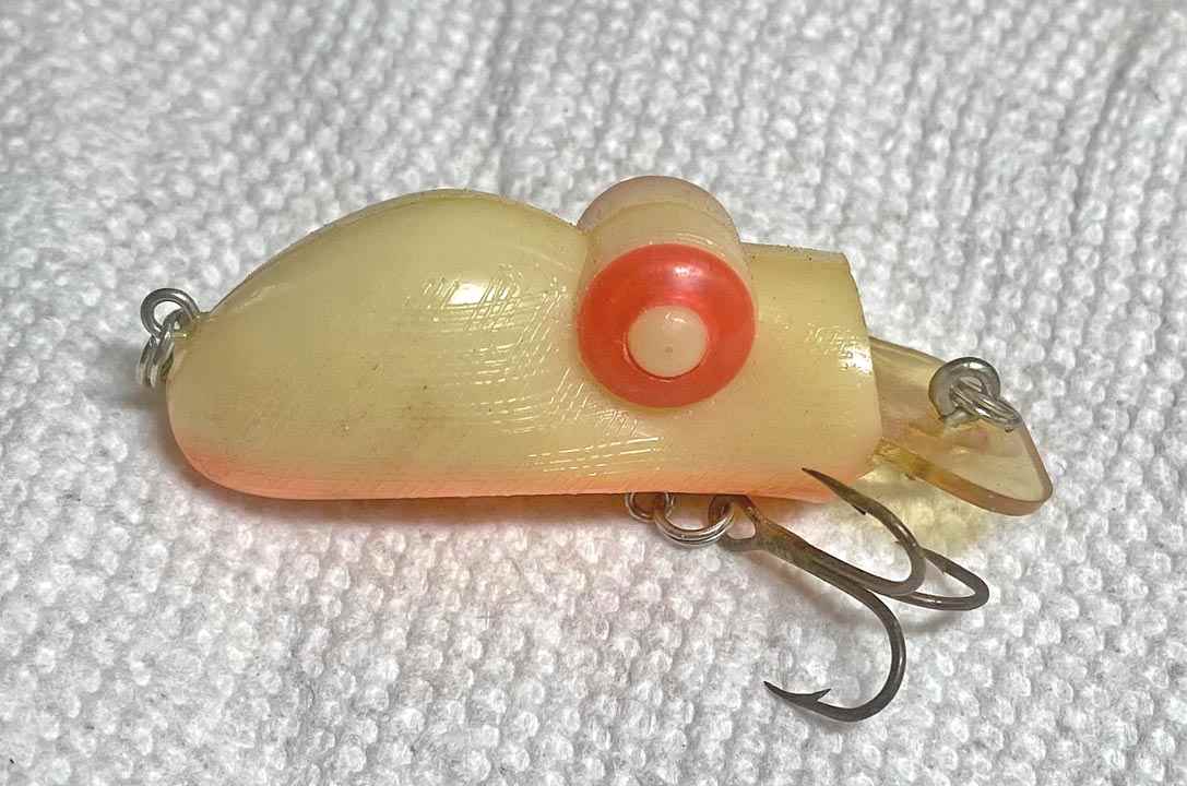Help identifying these old lures - Fishing Tackle - Bass Fishing Forums