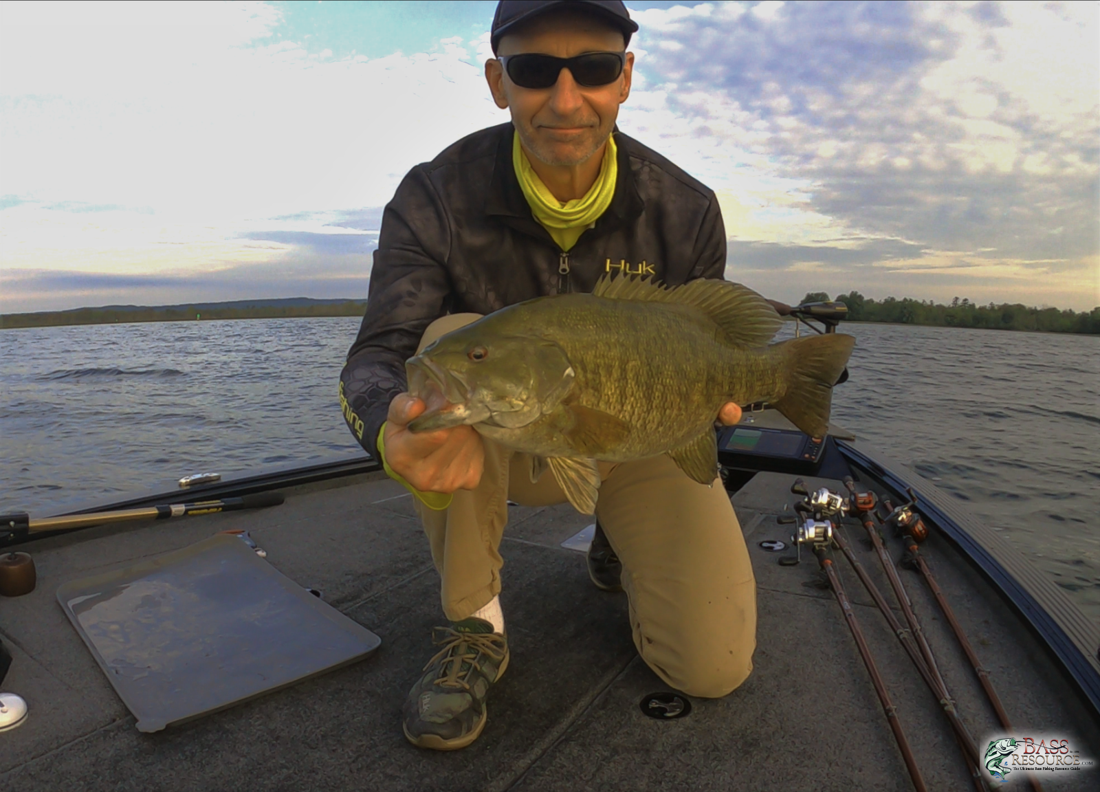 A Spunky Spinnerbait Bass ~
