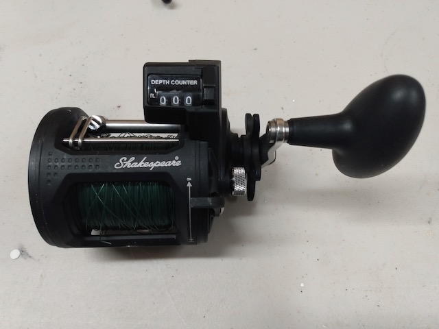 Shakespeare ATS trolling reel size 30 with line counter and clicker spooled  w/mono - Fishing Flea Market - Bass Fishing Forums