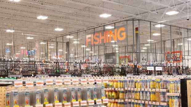 FFFishing.jpg.6e6c74750537291acb042526d8f17b4f.jpg