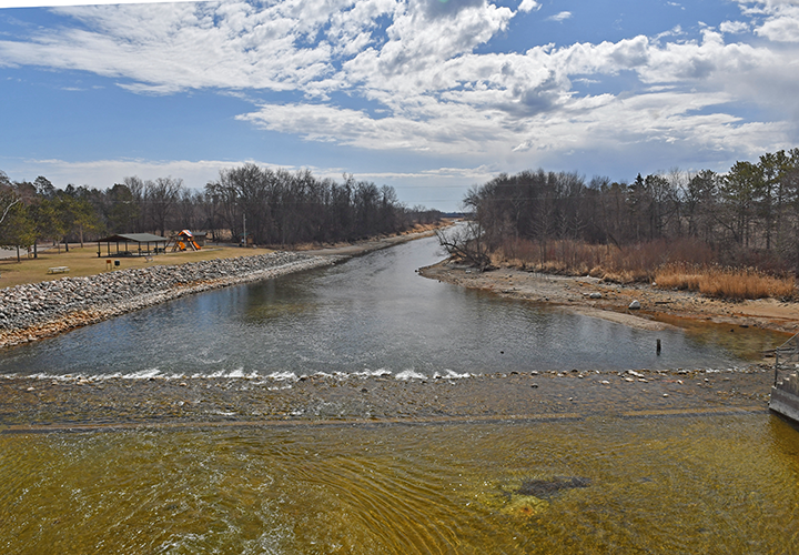 041224-mississippi-river-at-winnie-dam.png.d50a4b9f63888ca75bbd85c5dbe7163a.png