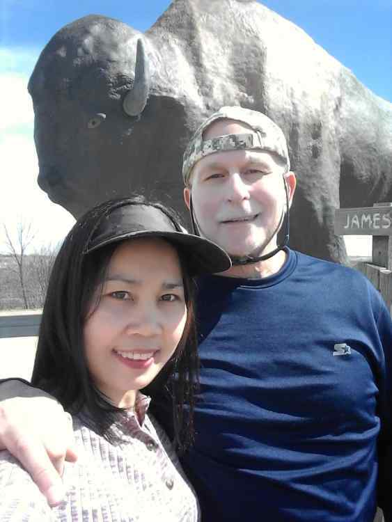 buffalo1.jpg.7423dca2fd7a2f33d25a70b236a61902.jpg