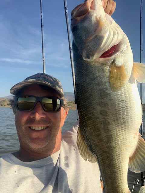 bassmay2520248pound.jpg.d06c321225d4ef4cd94ac69ff6a1ffe5.jpg