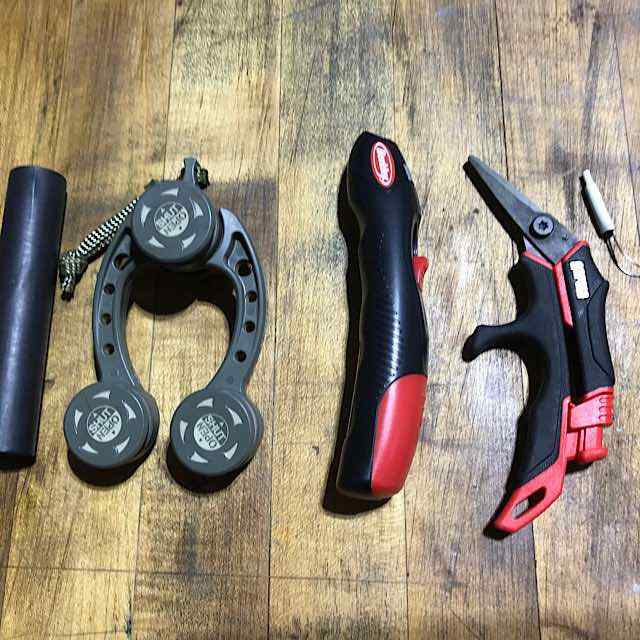 DAIICHISEIKO Knot Assist 2.0 FG Düğüm Aparatı Dark Earth