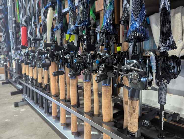 rods.jpg.d8a95828981056789c38b459a5d7e15b.jpg