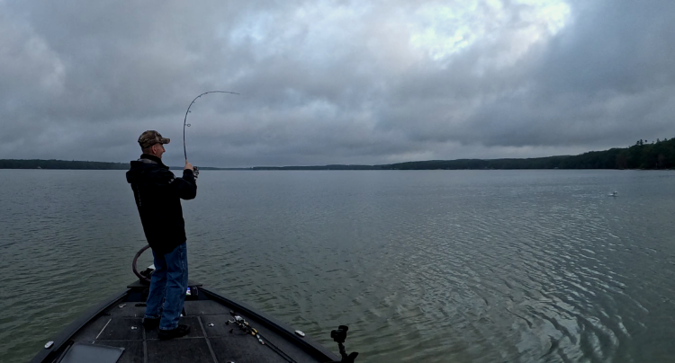 Topwaterhookupbr.png.fb860f51de7c1624a2ea26c62b4b5b2d.png