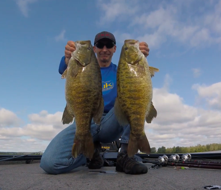 Pair of A Rig bass br.png