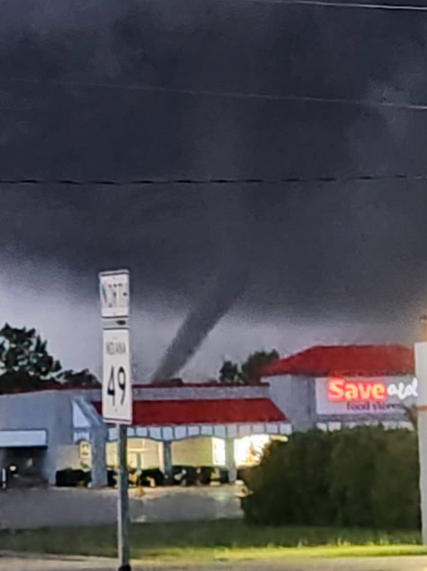 Kouts tornado.png