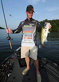 A Carolina rig is one of the most effective methods to catch bass in shallow or deep water.