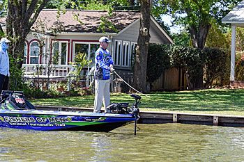 Bassmaster Elite Series angler Andy Montgomery said a gentle underhand roll cast is important when skipping lures under docks. Photo courtesy of B.A.S.S. / Andy Crawford