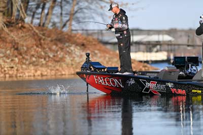 Bassmaster Elite Series angler Jason Christie spent about five years perfecting the YUM FF Sonar Minnow and a system for fishing it. He leaned on it to catch suspended bass that he saw on his FFS at Lake Hartwell, winning the 2022 Bassmaster Classic. Photo courtesy of B.A.S.S. / Chris Brown