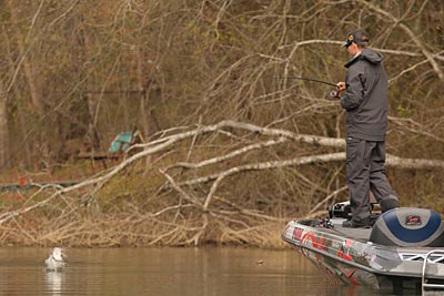 The Neko rig is one of Bassmaster Elite Series angler Micah Frazier’s favorite presentations for spawning bass. Its extra weight allows him to add strike-inducing action to his soft-plastic lure without worrying about shaking it out of the bed. Photo courtesy of B.A.S.S. / Seigo Saito