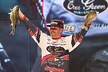 Wacky-rigged soft-plastic lures are powerful bass catchers. Bassmaster Elite Series angler Brett Hite used one to finish seventh in the 2015 Bassmaster Classic on Lake Hartwell in South Carolina. Photo courtesy of B.A.S.S./Gary Tramontina