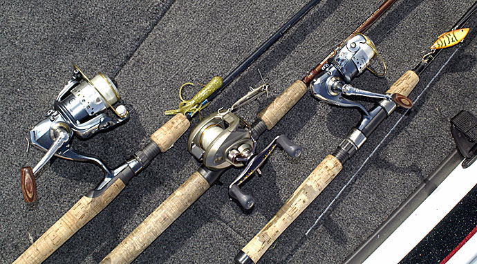 baitfeeder reels daiwa DF18000 main image 0