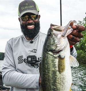 Fishing Small Swimbaits with Brian Latimer  The Ultimate Bass Fishing  Resource Guide® LLC
