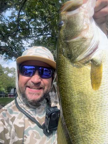 A natural-colored shirt, a hood, and sunglasses with a light tint are all great ways to keep you stealthier and more efficient when sight-fishing.