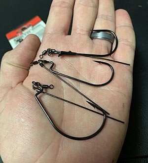 There are three styles of hooks currently offered on store-bought Tokyo Rigs. (Bottom to Top: Extra Wide Gap, Offset Round Bend, Straight Shank Flipping)