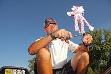 Swindle missed the Top 50 cut, and subsequently his Lucky George doll lost a foot.