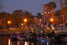 The Top 12 anglers and their fans greet the final day of the Bassmaster Elite Series St. Johns River Showdown.
